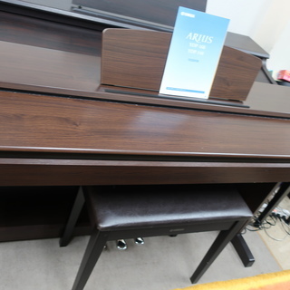 ヤマハ　YDP-140BR　2009製　￥32.000-