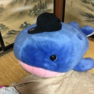 デカイクジラのぬいぐるみ