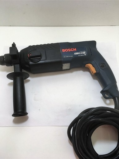 ボッシュ(BOSCH) GBH2SE ハンマドリル 【リライズ野田愛宕店】【引取限定】【中古品】