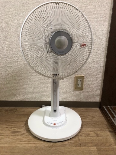 東芝　扇風機　F-LP6(W)　チャイルドロック搭載