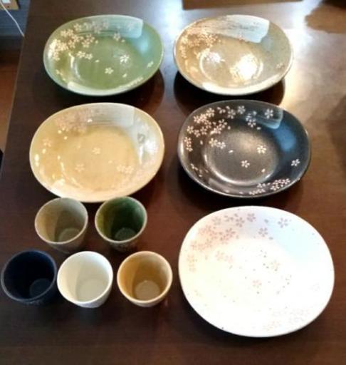 新品未使用❕桜柄のお皿5枚と湯飲み5個のセット