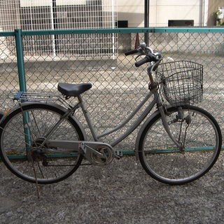 ★★シマノの外装６段ギア付き自転車★★