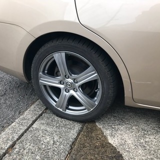 スタッドレス 17インチ ヴォクシー ノア アイシスなどに！