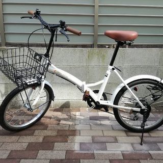 折り畳み自転車　白