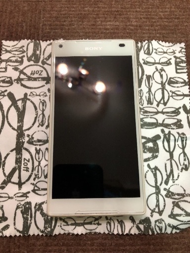 ソニー Xperia Z5compact