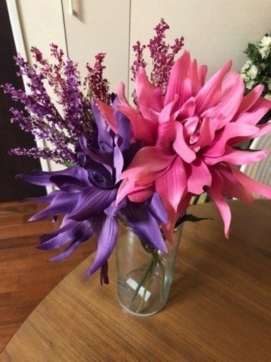 Ikeaアートフラワー5本セット 花瓶は含みません 造花 Francfrancフランフラン アクタス コンラン カッシーナ Ike Pekipen 相模原の家具の中古あげます 譲ります ジモティーで不用品の処分