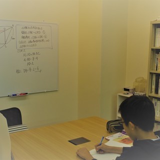 学習塾Study+（自習スペースあります！） − 東京都