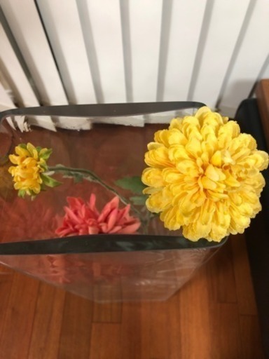 Francfrancフランフラン アートフラワー2本セット 造花 花瓶は含みません アクタス コンラン カッシーナ Ik Pekipen 相模原の家具の中古あげます 譲ります ジモティーで不用品の処分