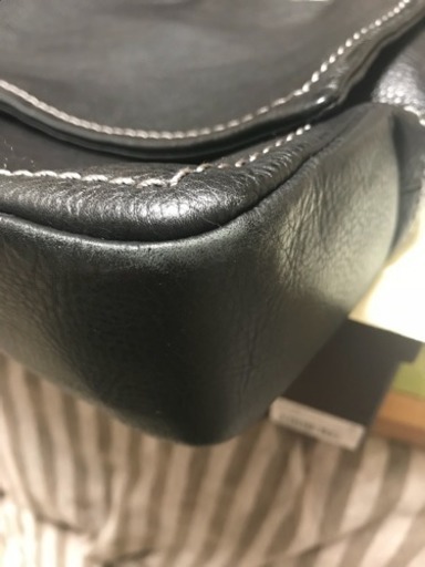 土屋鞄製造所】防水フラップファスナーショルダーブラック 急な雨も