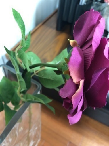 Francfrancフランフラン アートフラワー 薔薇バラ造花 花瓶は含みません アクタス コンラン カッシーナ Ikea 無印 コス Pekipen 相模原の家具の中古あげます 譲ります ジモティーで不用品の処分