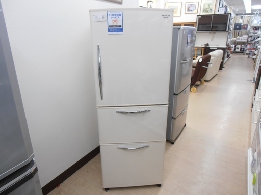 安心の6ヶ月保証付！2012年製HITACHIの3ドア冷蔵庫です！