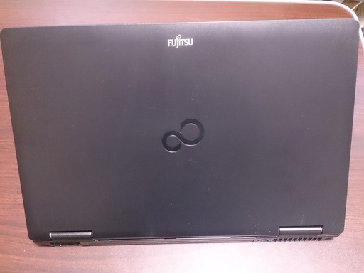 中古ノートPC　富士通製
