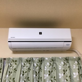 ☆2017年製 ルームエアコンSHARP 8畳用〜12畳用 ¥5万8000円☆ - エアコン
