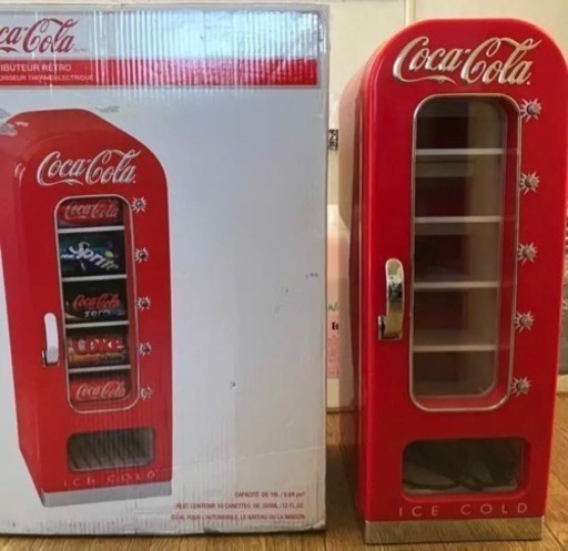【値下げしました！】インテリアとしとも◎ コカ・コーラ冷蔵庫
