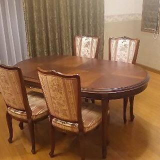 アンティーク風ダイニングセット
