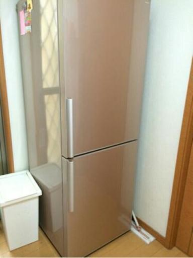 値下げ！SANYO冷凍冷蔵庫2011年製【270L】560x1609x635 mm