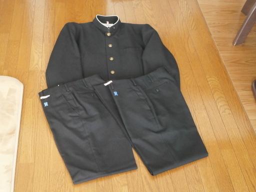 愛知県立新川高校男子学生服上下セット モリエ 西春のその他の中古 古着あげます 譲ります ジモティーで不用品の処分