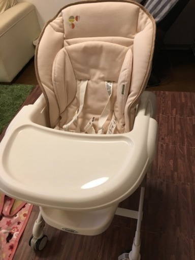 コンビ ルシエス オートスウィングラック