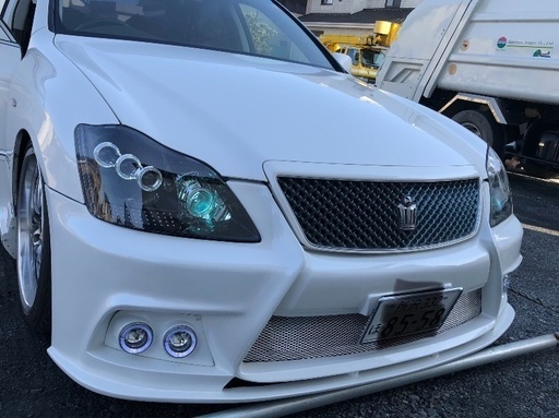 18クラウン 前期 スピンドルエアロ JOBデザイン×ワークの18クラウン 