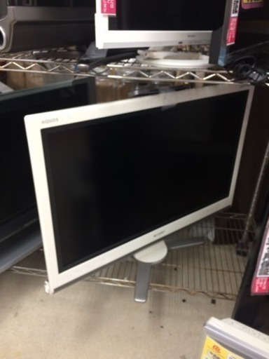 SHARP 32型液晶テレビ LC-32D30 2008年式