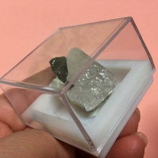 【天然石】ブラックトルマリン付水晶  原石