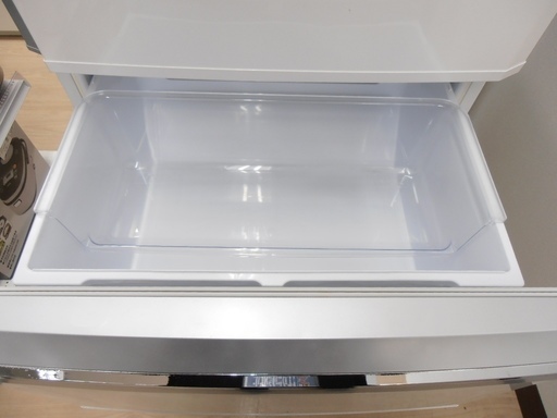安心の6ヶ月保証付！2010年製MITSUBISHIの3ドア冷蔵庫です！
