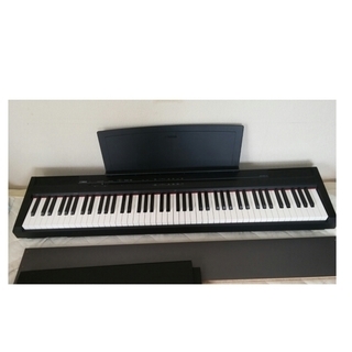 ヤマハ電子ピアノ P-105 ピアノ ピアノ台 椅子付き - anglecontracting.ae