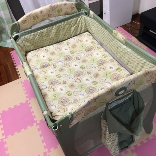 プーさんGRACO✨ベビーベッド