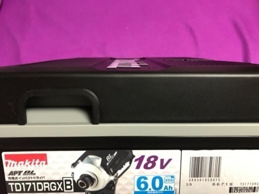 新品のマキタ 18V 6.0Ah  黒  インパクトドライバーセット