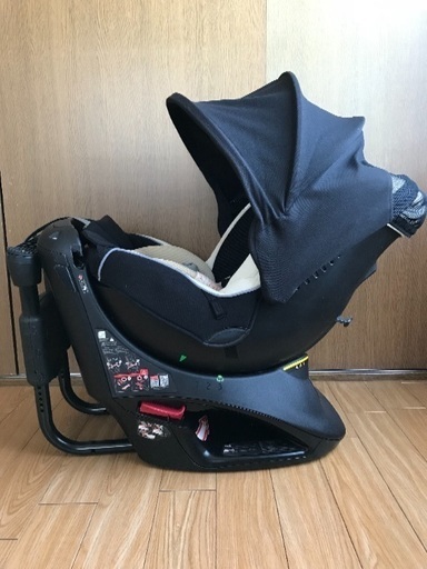 ベビー用品 エールベベ クルットNT2プラウド【値下げしました】