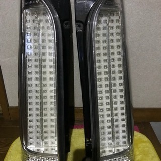 ステラファイブ　200系ハイエース　フルLEDテール ステラファイブ 200系ハイエース 136フルLEDテール スタンダード
