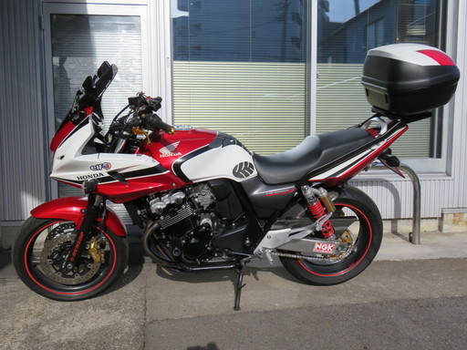 CB400スーパーボルドール CB400SB NC39 キャブレター車　TSRチタンマフラー,GIVI,HID,グリップヒーター,ETC,車検32年1月25日まで有効 ガレージ保管車