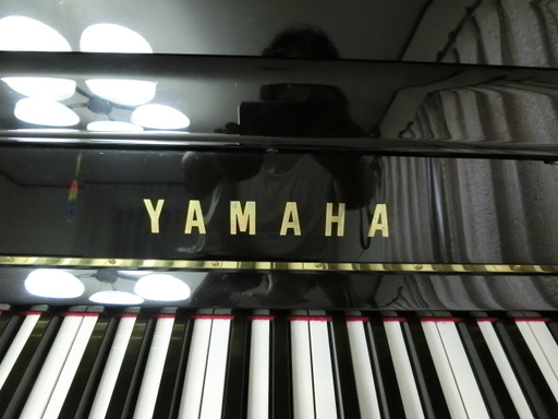 UX10Bl ヤマハ YAMAHA アップライトピアノ X支柱 1988年製 定価