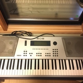 電子ピアノ EOS B900