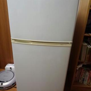 2010年製サンヨー２ドア冷蔵庫　独り暮らしにぴったり