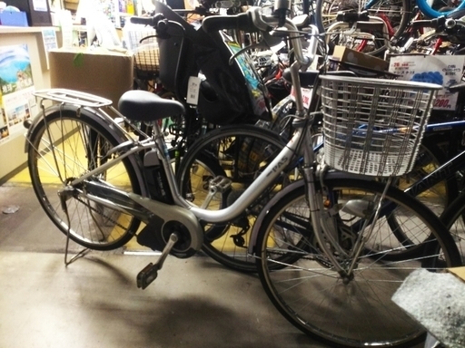 中古モデル　　電動アシスト自転車　　新品バッテリー付　4Ah