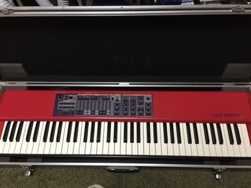 Nord Electro 初代 【ハードケース付き、美品】
