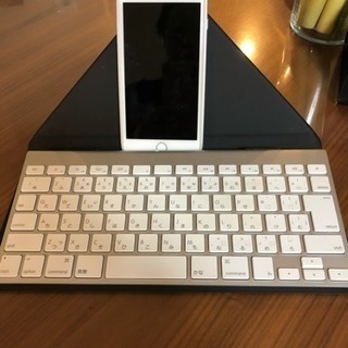 Apple純正ワイヤレスキーボードA1314 iPhoneやタブ...