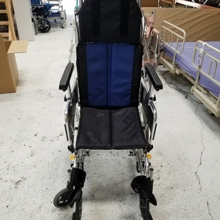 MiKi製品　リクライニング車椅子　ティルト式