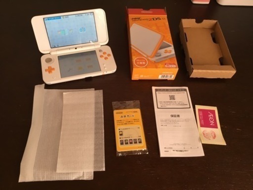 任天堂2DS LL本体 ホワイト×オレンジ