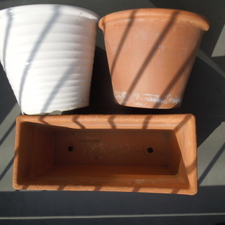 テラコッタ プランター、植木鉢