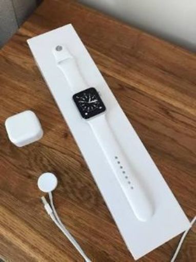 Apple Watch Series 2 42mm White(美品) | vaisand.com