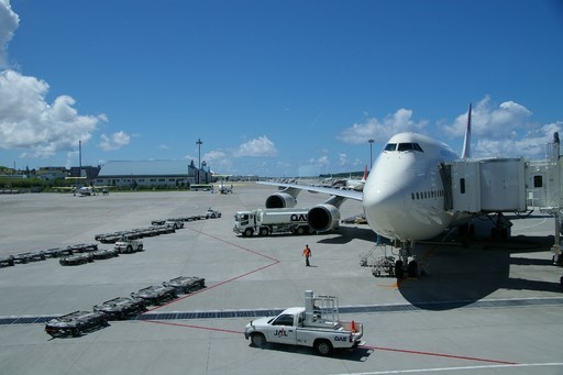 派遣のお仕事 羽田空港免税店 交通費有 有名外資系化粧品ブランドでの接客 販売 キャプラン 羽田空港 第3ターミナルの販売の無料求人広告 アルバイト バイト募集情報 ジモティー