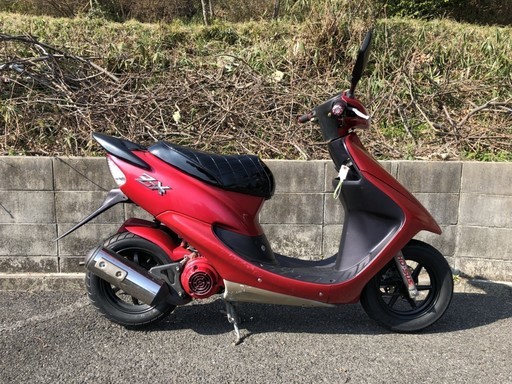 ライブディオzx 赤