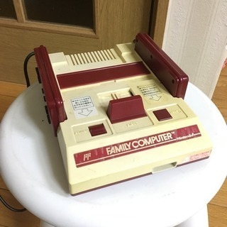 ジャンク ファミリーコンピューター 任天堂 HVC-001 ファミコン