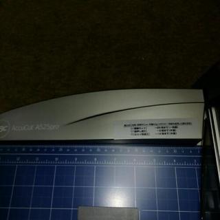 ロータリーカッター（事務用品、写真家用）