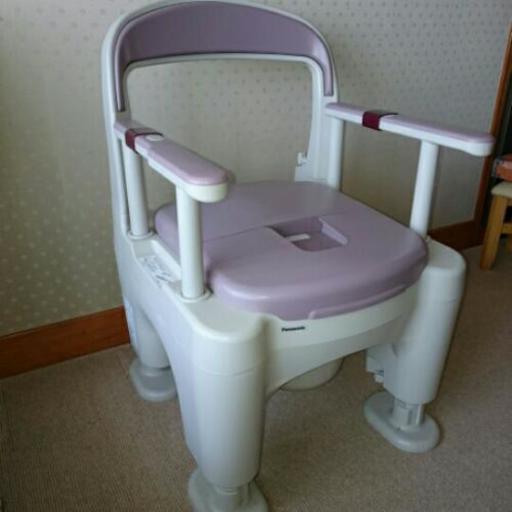 ポータブルトイレ座楽ラフィーネ バナソニック