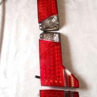アルファード10系　LEDテール　admiration製品です。