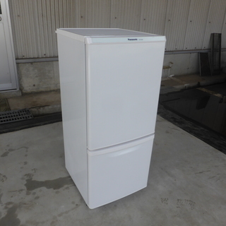 2013年製　138Ｌ　冷蔵庫　パナソニック　NR-TB146Ｗ