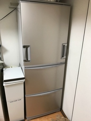 冷蔵庫 シャープ 両開き！